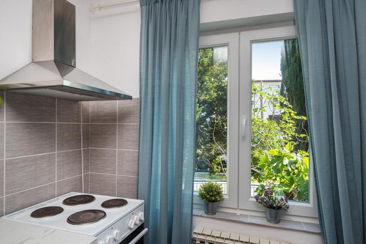 Vacation House Anna Karlobag Buitenkant foto